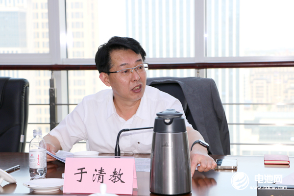 中關(guān)村新型電池技術(shù)創(chuàng)新聯(lián)盟秘書長、電池百人會理事長、電池網(wǎng)創(chuàng)始人于清教