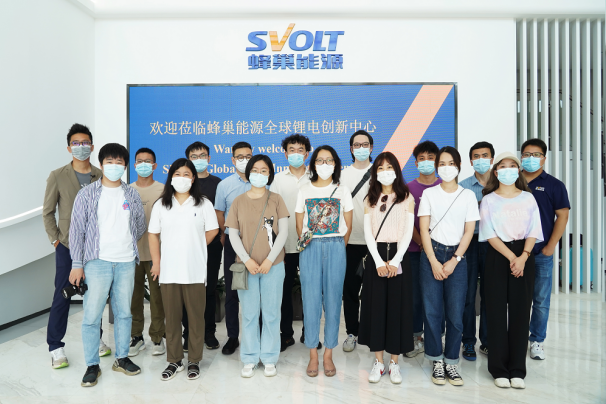 走進(jìn)蜂巢創(chuàng)新中心 直擊短刀針刺 走進(jìn)蜂巢創(chuàng)新中心 直擊短刀針刺