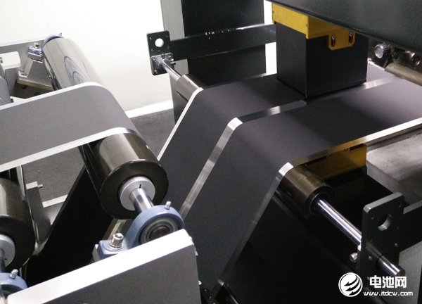 鋁箔.jpg 鋁箔.jpg