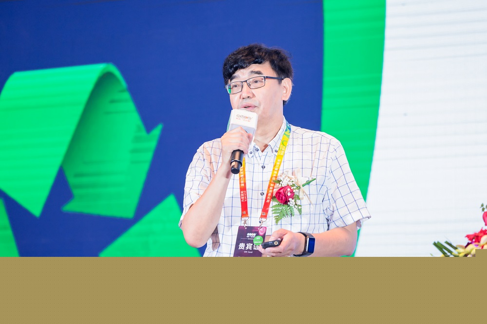 中國(guó)工程院院士、加拿大工程院院士、加拿大皇家科學(xué)院院士、南方科技大學(xué)講席教授徐政和 中國(guó)工程院院士、加拿大工程院院士、加拿大皇家科學(xué)院院士、南方科技大學(xué)講席教授徐政和