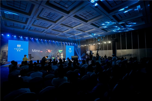 摩獸發(fā)布旗下首款新國(guó)標(biāo)潮玩跨騎電自Pesgo one 摩獸發(fā)布旗下首款新國(guó)標(biāo)潮玩跨騎電自Pesgo one