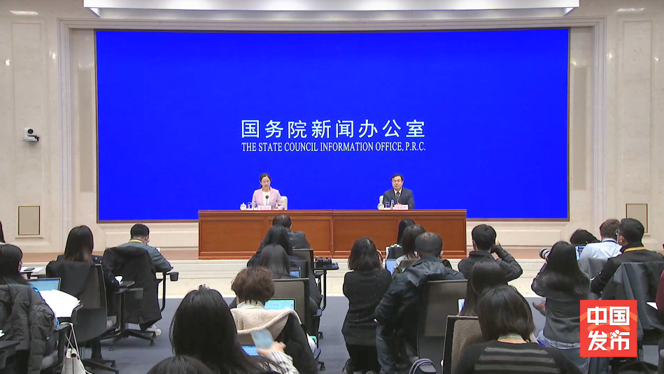 國新辦：1-10月新能源車產量同比增長108.4%