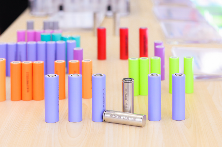 2月電芯產(chǎn)量?jī)H小幅回暖 預(yù)計(jì)3月產(chǎn)量將超46GWh