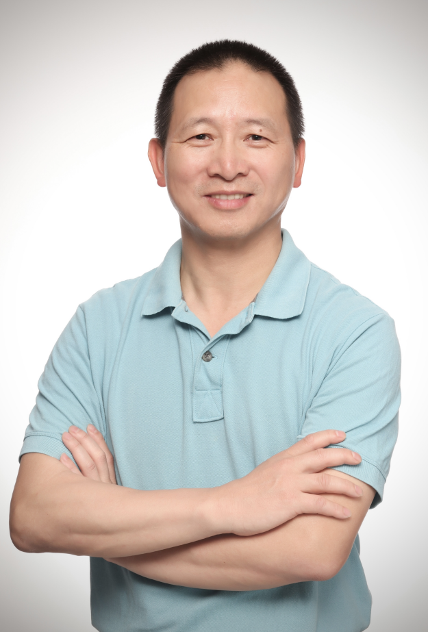 第12屆(2022年)中國電池行業年度人物:黃晨東 第12屆(2022年)中國電池行業年度人物:黃晨東