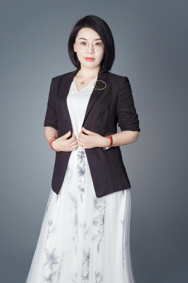 第12屆(2022年)中國電池行業年度人物:盧家紅 第12屆(2022年)中國電池行業年度人物:盧家紅