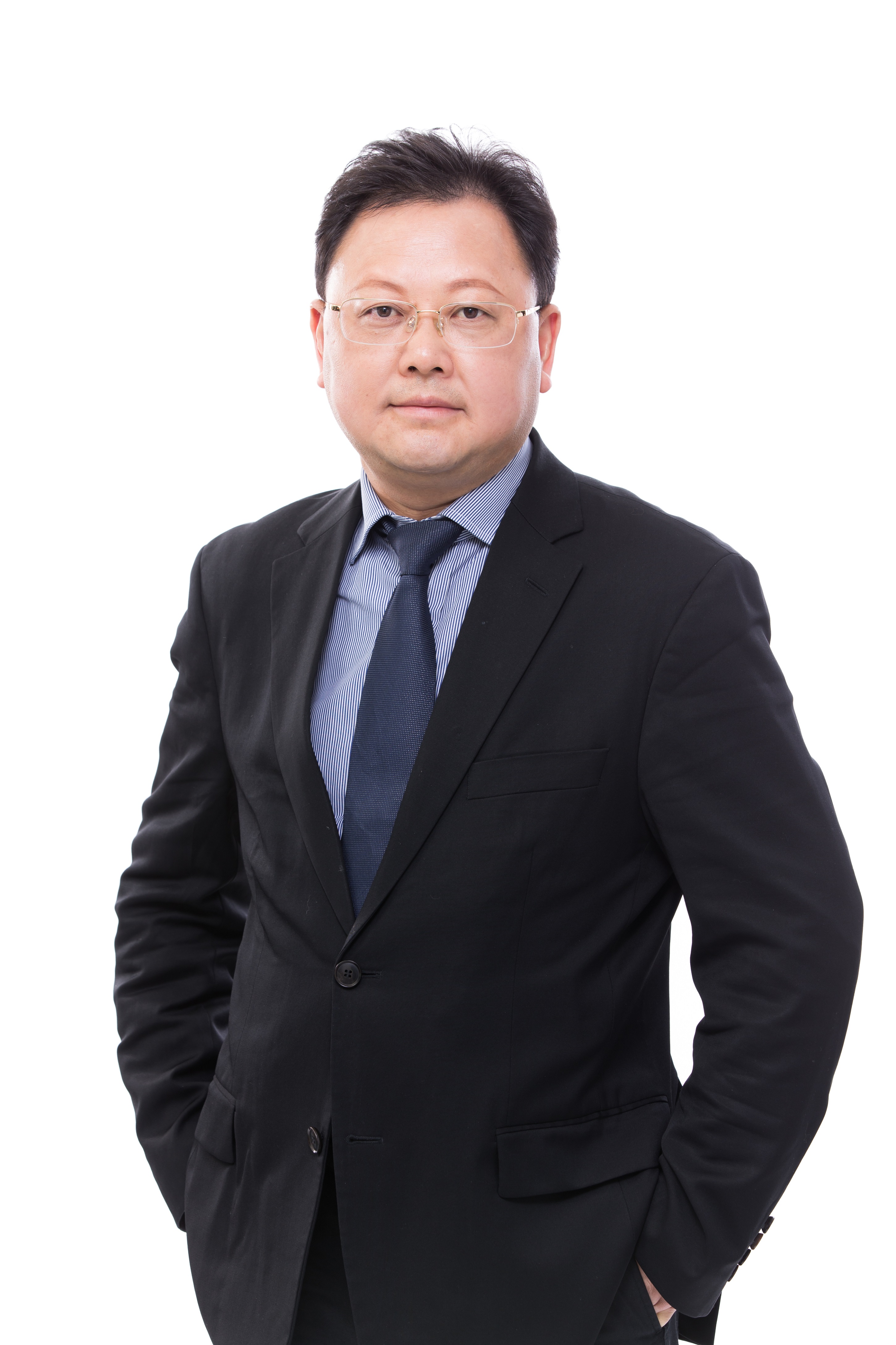 江西贛鋒鋰業集團股份有限公司 董事長兼總裁 李良彬 江西贛鋒鋰業集團股份有限公司 董事長兼總裁 李良彬