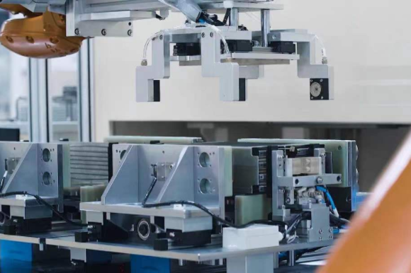 超1748億！10個百億級項目！2月電池新能源投資擴產(chǎn)項目大盤點