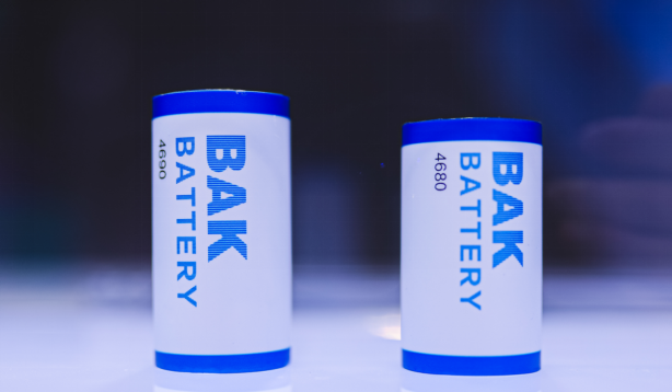 比克電池：大圓柱動力電池是超高安全且性能全面的“六邊形戰士”
