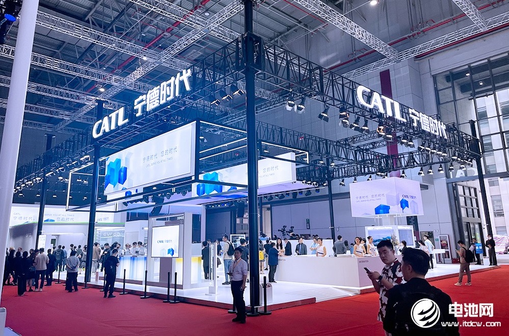 寧德時代中報凈利超207億 目標(biāo)2023-2024年累計營收超8100億