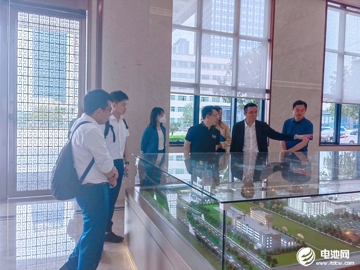 中國電池新能源產業鏈調研團一行到訪海目星 中國電池新能源產業鏈調研團一行到訪海目星