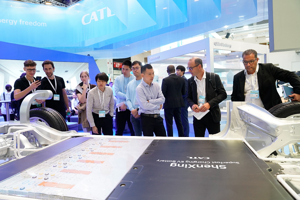 2023年電池新能源行業十大國際新聞：破局重生 預見未來