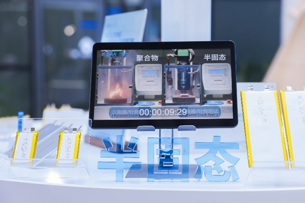 比克半固態聚合物電池首度亮相