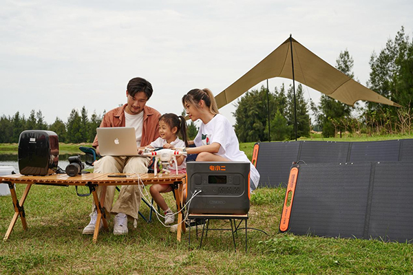 以用戶需求為價(jià)值牽引 華寶新能詮釋“能源向善”新價(jià)值 以用戶需求為價(jià)值牽引 華寶新能詮釋“能源向善”新價(jià)值