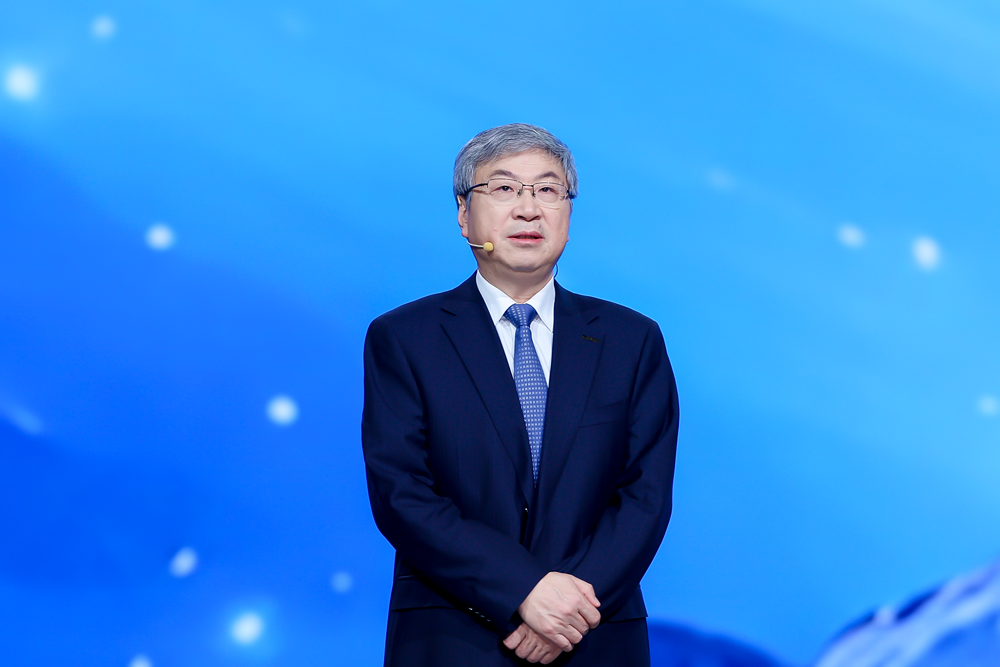 奇瑞控股集團黨委書記、董事長尹同躍