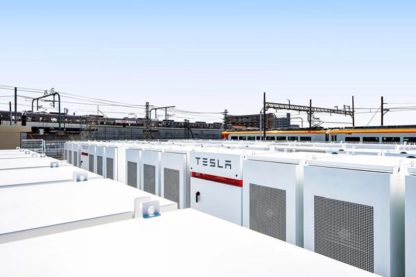 特斯拉儲能超級工廠項(xiàng)目正式啟動 初期年產(chǎn)能1萬臺