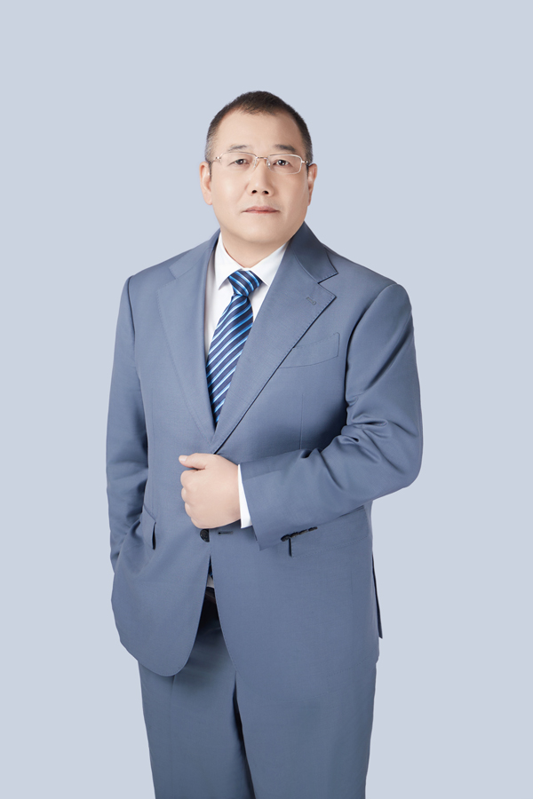 深圳市豪鵬科技股份有限公司董事長/首席執行官潘黨育