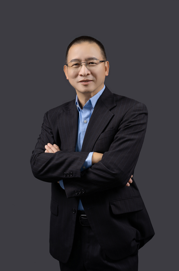 上海前晨汽車科技有限公司董事長/CEO黃晨東 上海前晨汽車科技有限公司董事長/CEO黃晨東