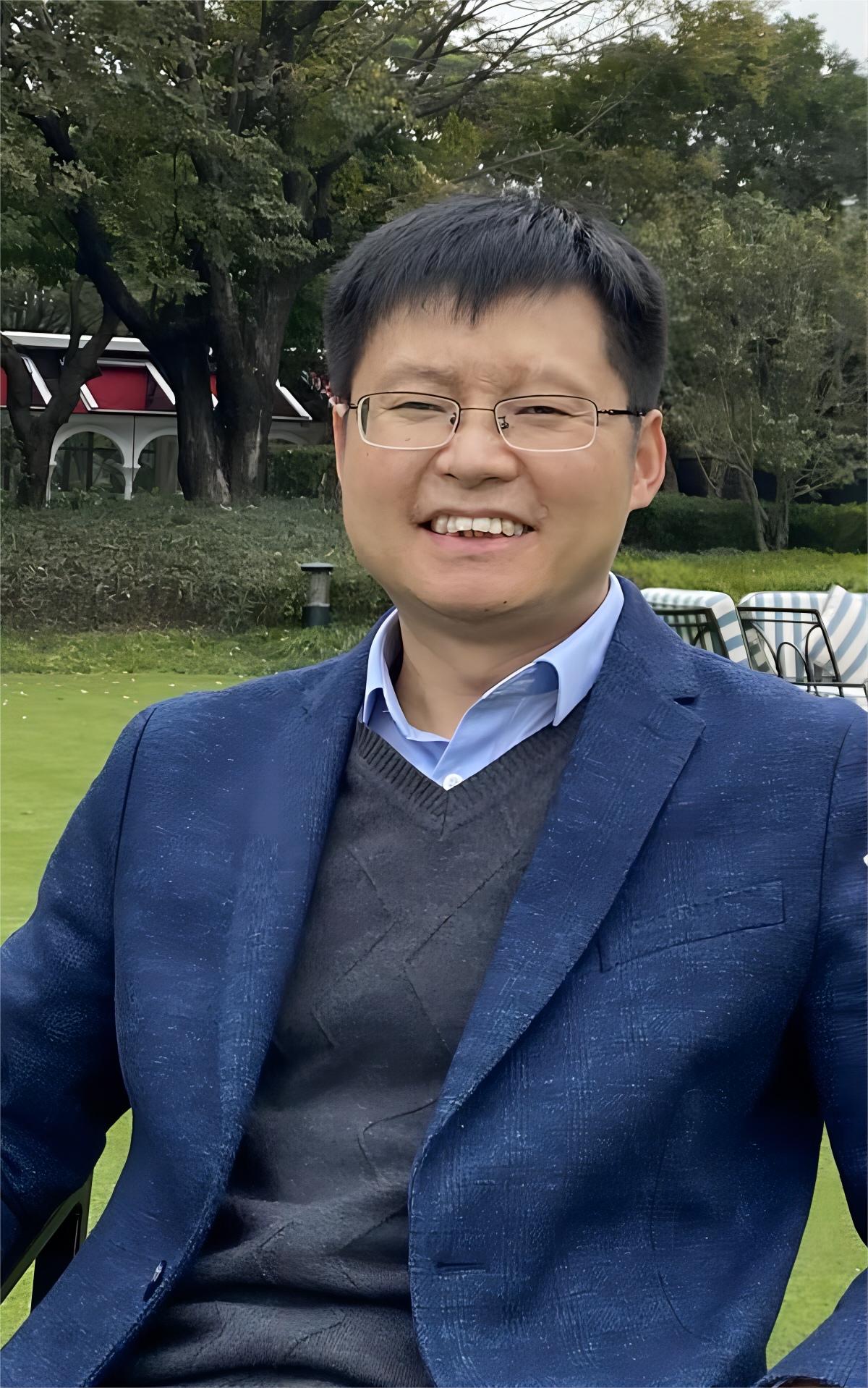 安徽新宸新材料有限公司董事長(zhǎng)王馳偉 安徽新宸新材料有限公司董事長(zhǎng)王馳偉