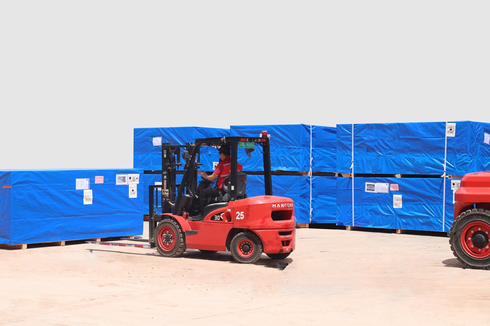 利元亨歐標(biāo)高端注液機(jī)出貨法國 助力提高電池性能與安全