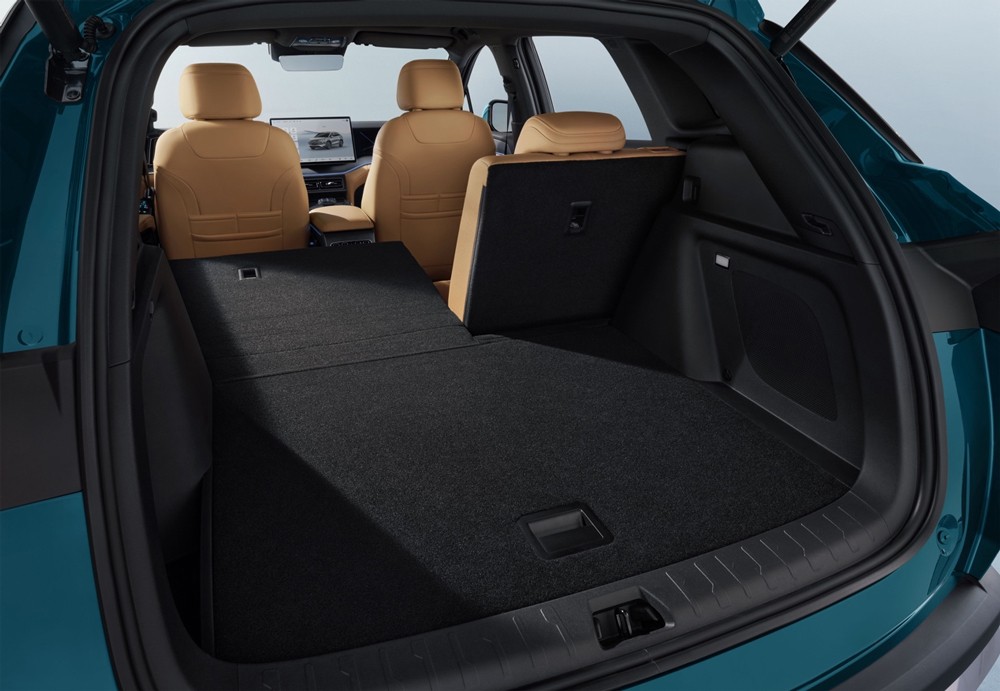 綜合續航1500公里！中級SUV新王者宋L DM-i上市