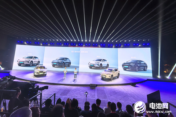 要卷就卷技術！比亞迪宋家族雙王炸齊發！