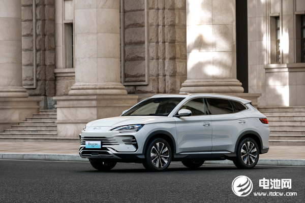 要卷就卷技術！比亞迪宋家族雙王炸齊發！