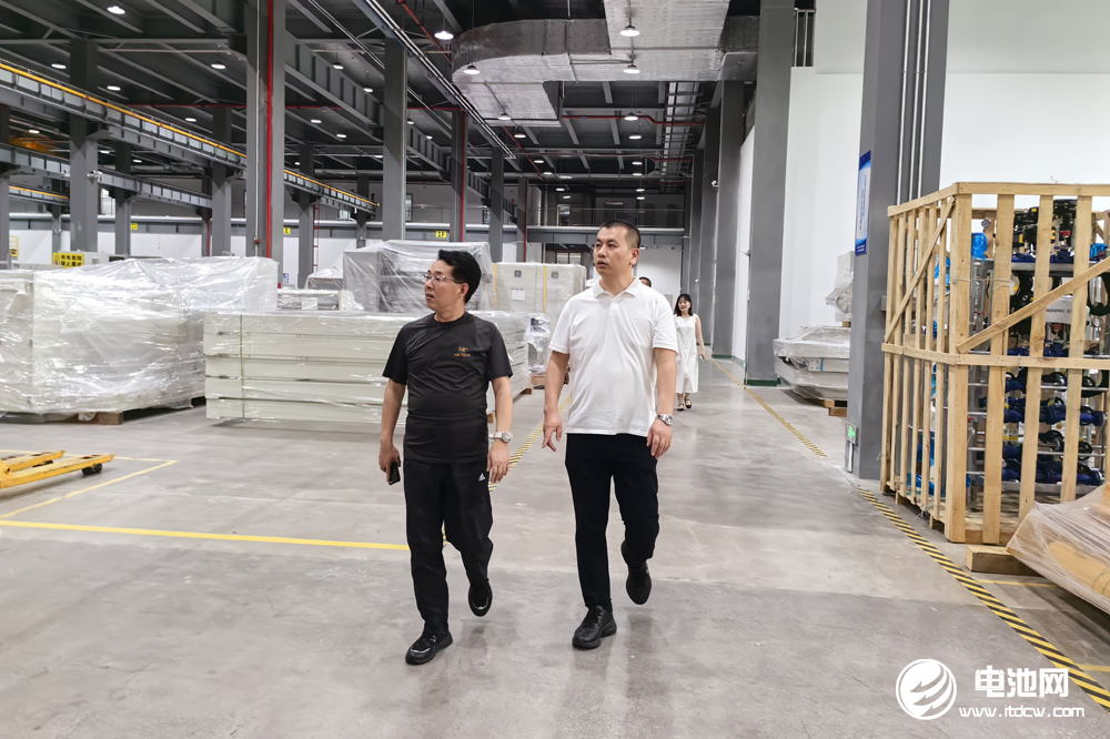 中國(guó)電池新能源產(chǎn)業(yè)鏈調(diào)研團(tuán)一行參觀考察捷盟智能 中國(guó)電池新能源產(chǎn)業(yè)鏈調(diào)研團(tuán)一行參觀考察捷盟智能