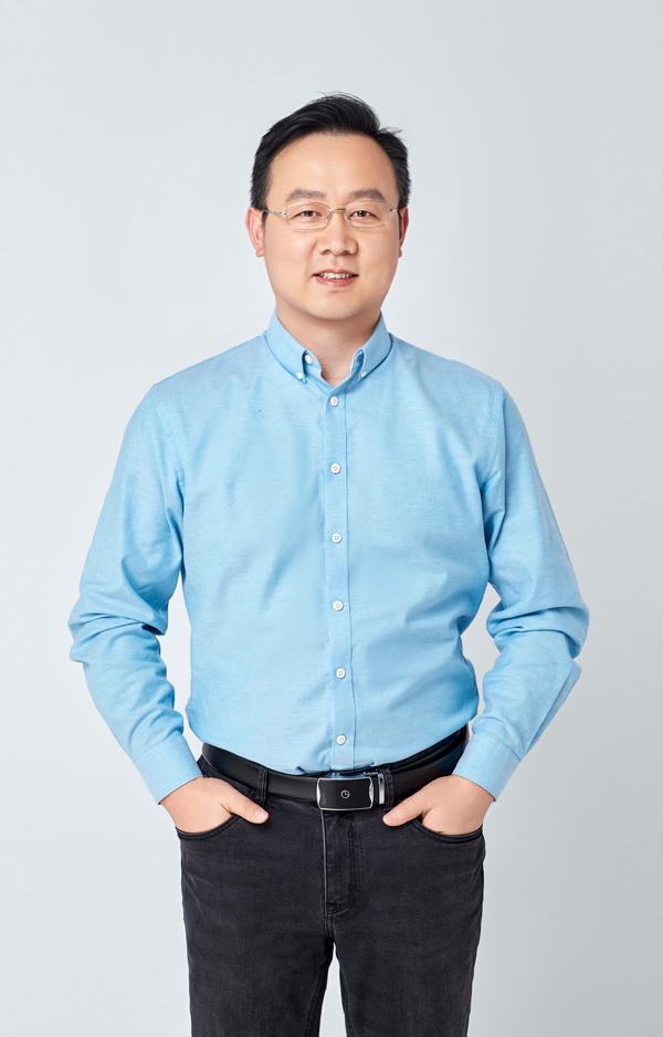 第14屆(2024年)中國電池行業年度人物:葉俊超 第14屆(2024年)中國電池行業年度人物:葉俊超