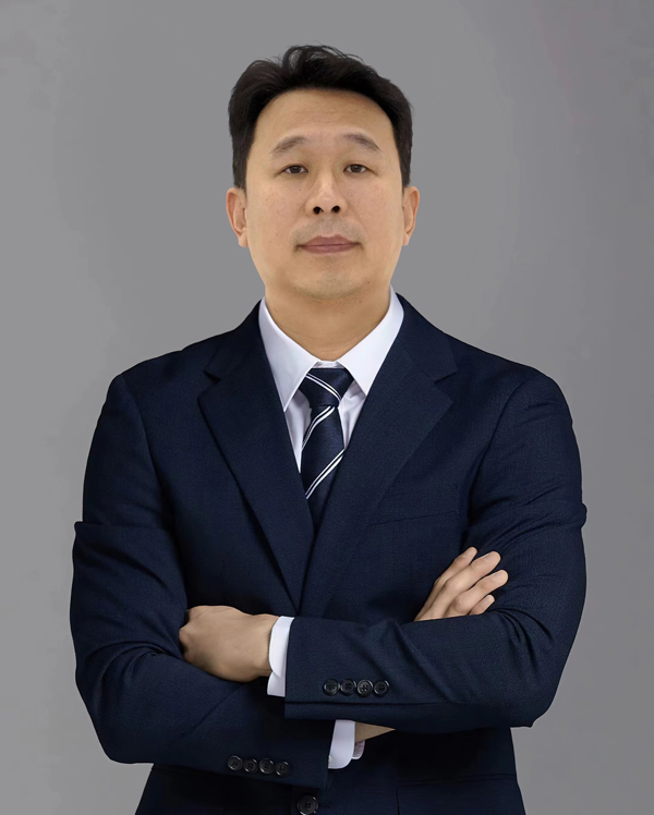 第14屆(2024年)中國電池行業年度人物:朱坤慶 第14屆(2024年)中國電池行業年度人物:朱坤慶