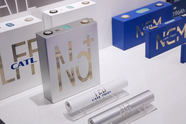 “點剎”中前行！11月電池新能源產業鏈投資擴產大盤點