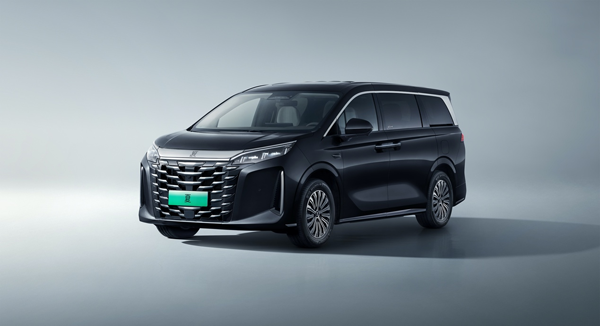 引領(lǐng)中大型智能MPV新趨勢！比亞迪夏售價24.98萬元起