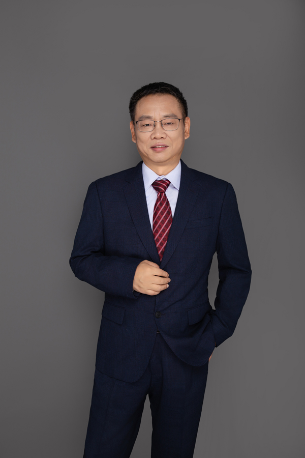 深圳市大族鋰電智能裝備股份有限公司 董事長 王瑾