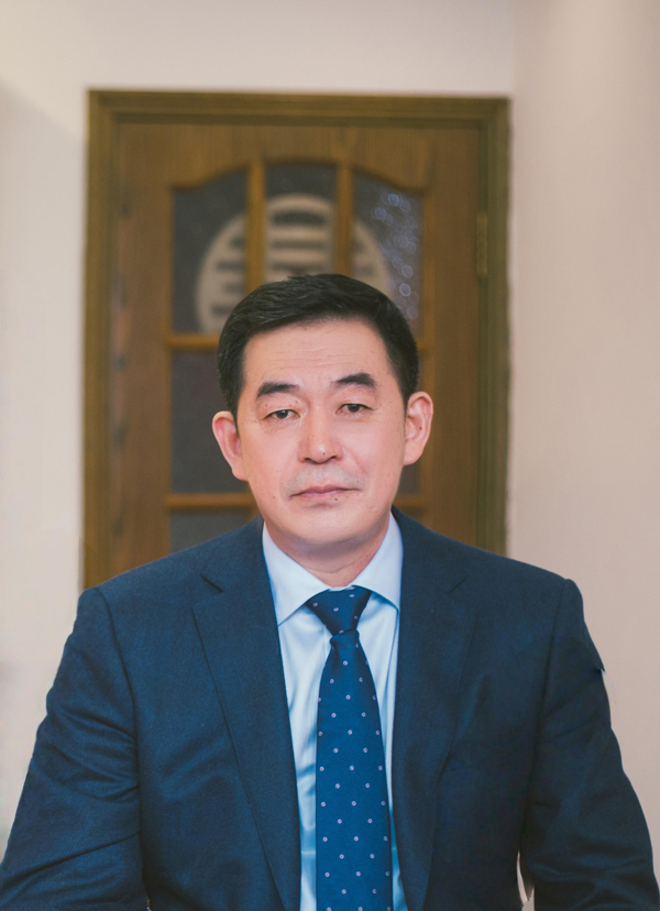 青島海鑫達(dá)不銹鋼容器有限公司 總經(jīng)理 戴宗偉 青島海鑫達(dá)不銹鋼容器有限公司 總經(jīng)理 戴宗偉