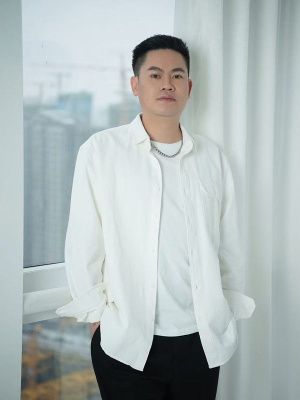 廈門松立新能源科技有限公司 副總經(jīng)理 彭文強(qiáng) 廈門松立新能源科技有限公司 副總經(jīng)理 彭文強(qiáng)