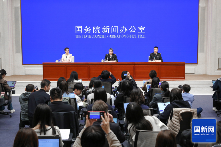 天塌不下來！海關總署發聲！一季度鋰電池/電動汽車出口雙增長