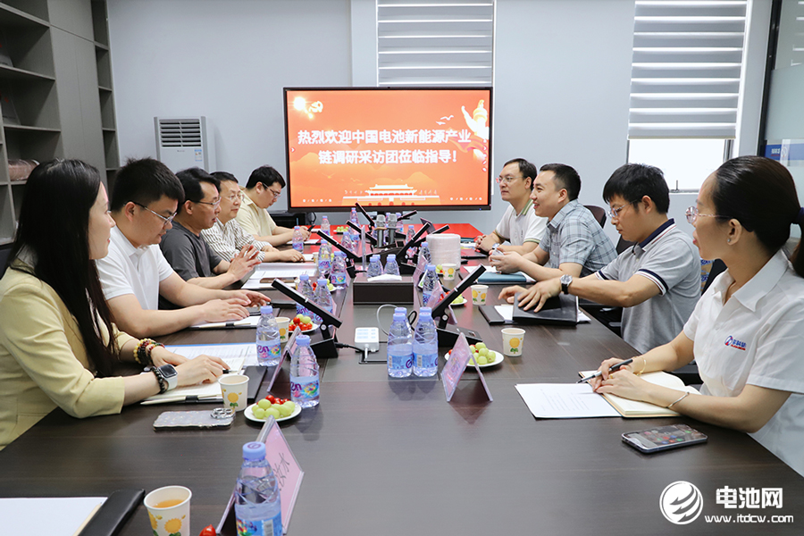 中國(guó)電池新能源產(chǎn)業(yè)鏈調(diào)研采訪團(tuán)(廣東站)一行到訪毅領(lǐng)智能 中國(guó)電池新能源產(chǎn)業(yè)鏈調(diào)研采訪團(tuán)(廣東站)一行到訪毅領(lǐng)智能
