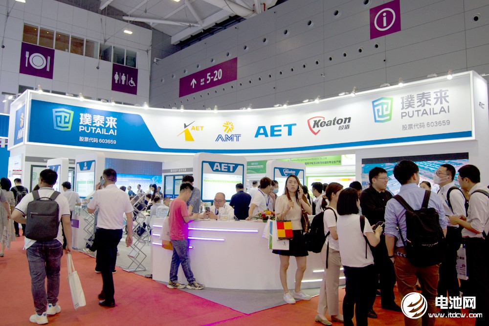 璞泰來：控股子公司嘉拓智能擬申請?jiān)谛氯鍜炫?></a></dt>

                <dd><a href="http://m.ai0394.cn/news/focus/062514Z0R025.html" target="_blank">璞泰來：控股子公司嘉拓智能擬申請?jiān)谛氯鍜?/a></dd>



              </dl>




            </div>

            <!-- /bd -->

          </div>



          <div   id="hzxitoiepu"   class="s-ad" style="">
            <!--<div   id="hzxitoiepu"   class="adico">-->

          </div><!-- 廣告位：電池網(wǎng)文章頁面4 -->

          <!--<script type="text/javascript">BAIDU_CLB_fillSlot("533185");</script></div>		-->

          <!--

<div   id="hzxitoiepu"   class="s-ad" style="">

<script type="text/javascript">BAIDU_CLB_fillSlot("532569");</script></div>

-->



          <div   id="hzxitoiepu"   class="essence-mod mod-side mar-b-30">

            <div   id="hzxitoiepu"   class="tabtitle">

              <ul id="test11_li_now_">

                <li id="hzxitoiepu"    class="now"><a>日閱讀榜</a></li>

                <li><a>周閱讀榜</a></li>

                <li><a>月閱讀榜</a></li>

              </ul>

            </div>

            <div   id="hzxitoiepu"   class="list13">

              <div   class="hzxitoiepu"   id="test11_1" class="tablist block">



                <div   id="hzxitoiepu"   class="mod-tab-panel current">

                  <ul class="ep-dotlist ep-list-rank">

                    <li><span id="hzxitoiepu"    class="num">1</span><span id="hzxitoiepu"    class="count">(06-24)</span><a href=