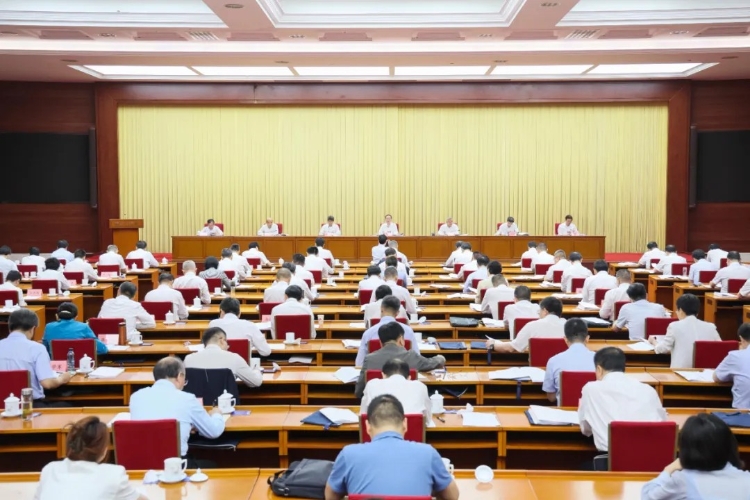 工信部：加強(qiáng)動(dòng)力電池回收利用管理 加強(qiáng)光伏等重點(diǎn)行業(yè)治理