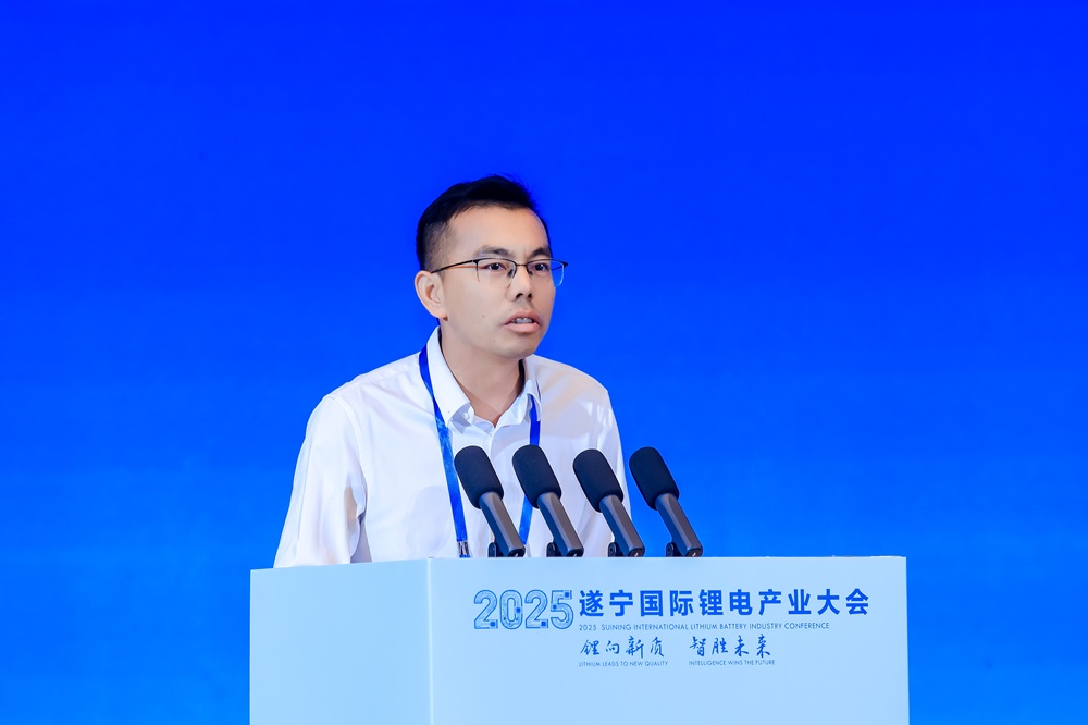 吳輝：2030年全球鋰電池出貨量將達5.1TWh 固態(tài)電池將達614GWh