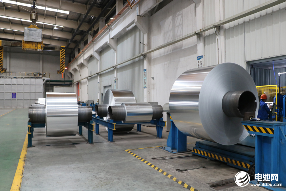 已投入6.9億元!又一上市公司鋰電領域項目延期